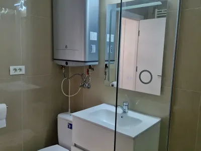 baie utilata cu boiler inchiriere apartament Sector 3 București
